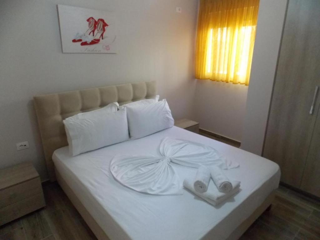 Coastline Apartments ساراندا المظهر الخارجي الصورة