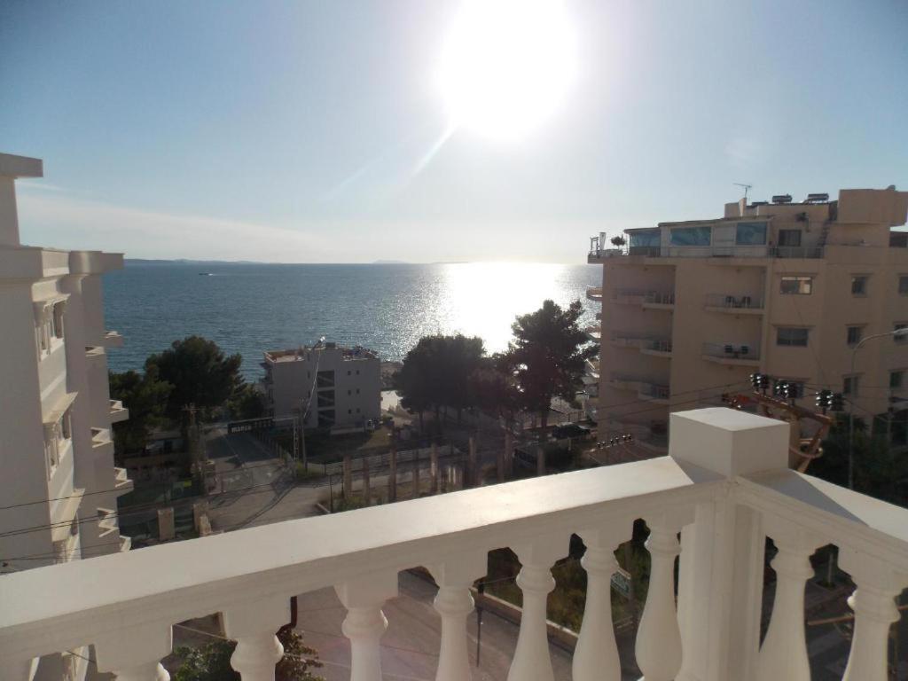 Coastline Apartments ساراندا المظهر الخارجي الصورة
