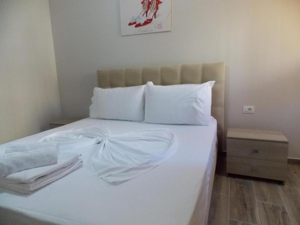 Coastline Apartments ساراندا المظهر الخارجي الصورة