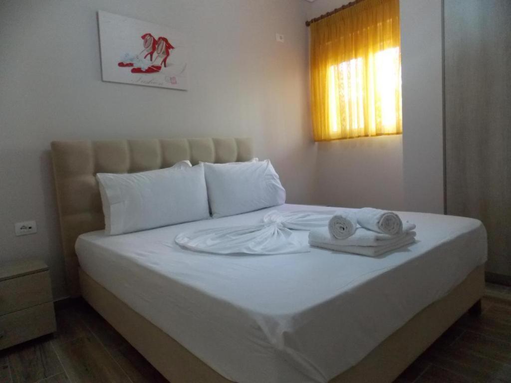 Coastline Apartments ساراندا المظهر الخارجي الصورة